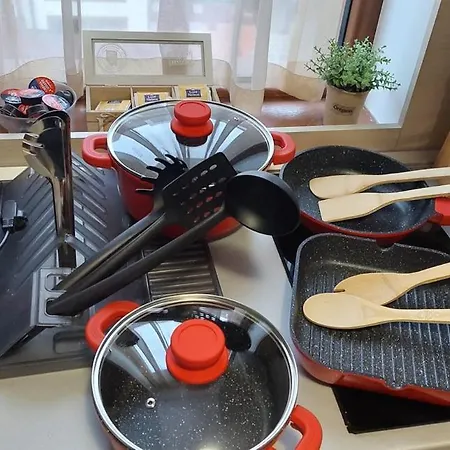 アパートホテル 500м. от лифта сладък дом в белведере комплекс 4*