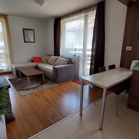 アパートホテル 500м. от лифта сладък дом в белведере комплекс バンスコ