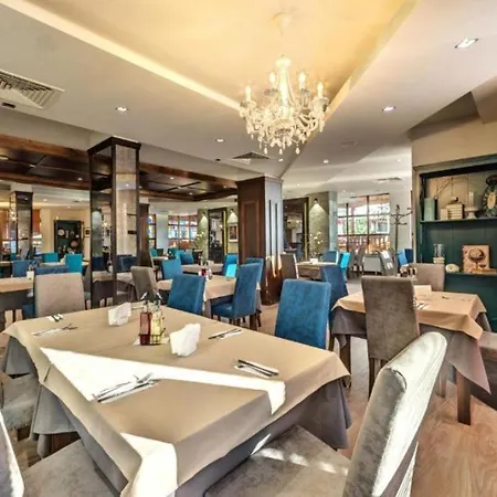 500м. от лифта сладък дом в белведере комплекс 4* Bansko