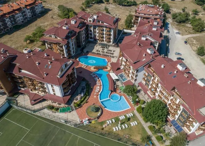 Апартхотел 500м. от лифта сладък дом в белведере комплекс 4*