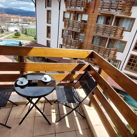 Aparthotel 500м. от лифта сладък дом в белведере комплекс