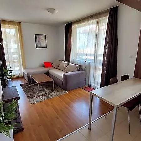 500м. от лифта сладък дом в белведере комплекс Aparthotel 4*