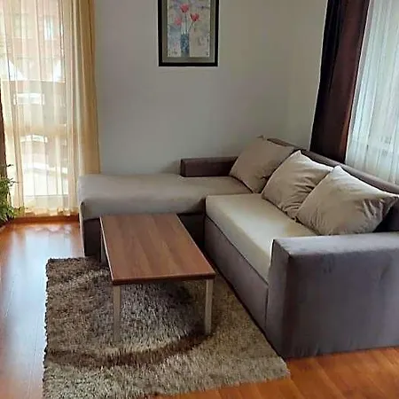 500м. от лифта сладък дом в белведере комплекс Aparthotel 4*